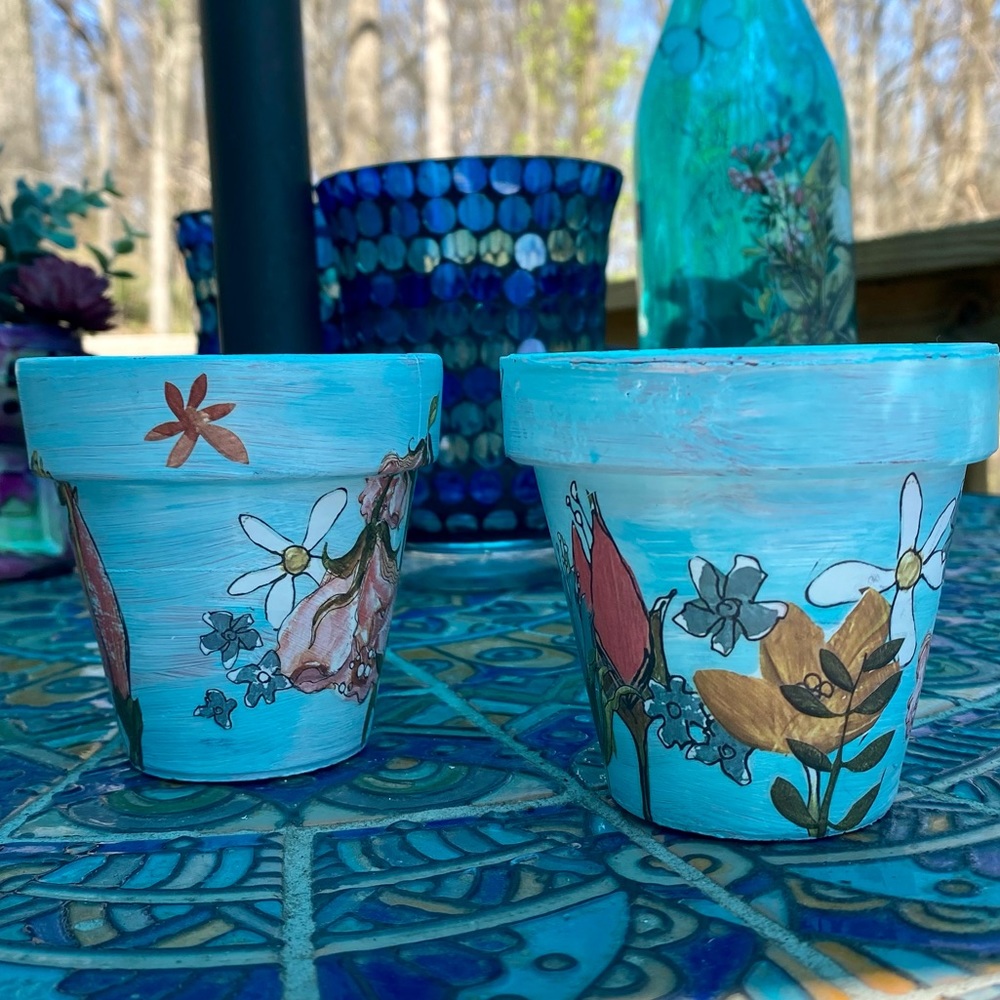 Handcrafted Decorative Rustic Planters Set of Two 3.5X3.5 - Picture 4 of 10